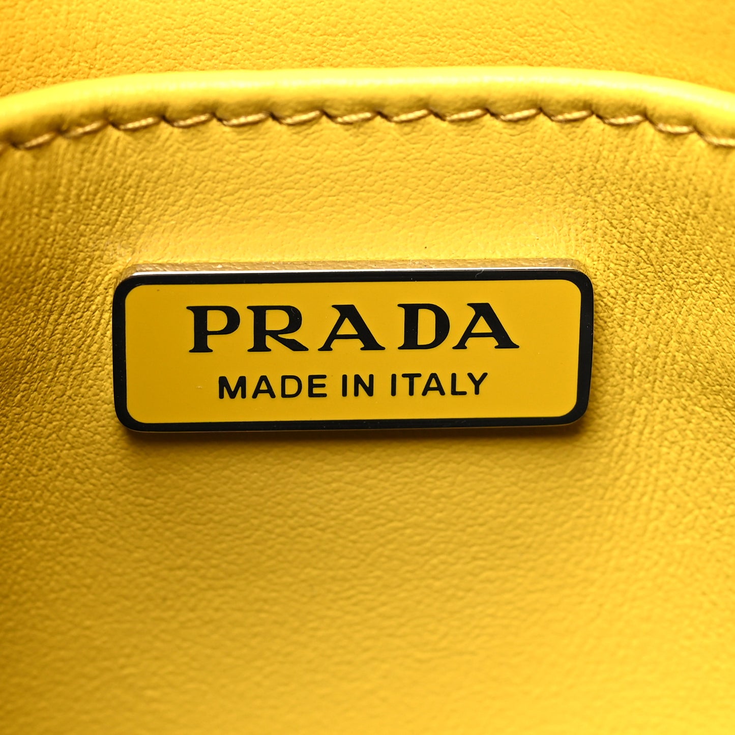 Spazzolato Cleo Flap Shoulder Bag Sole Black