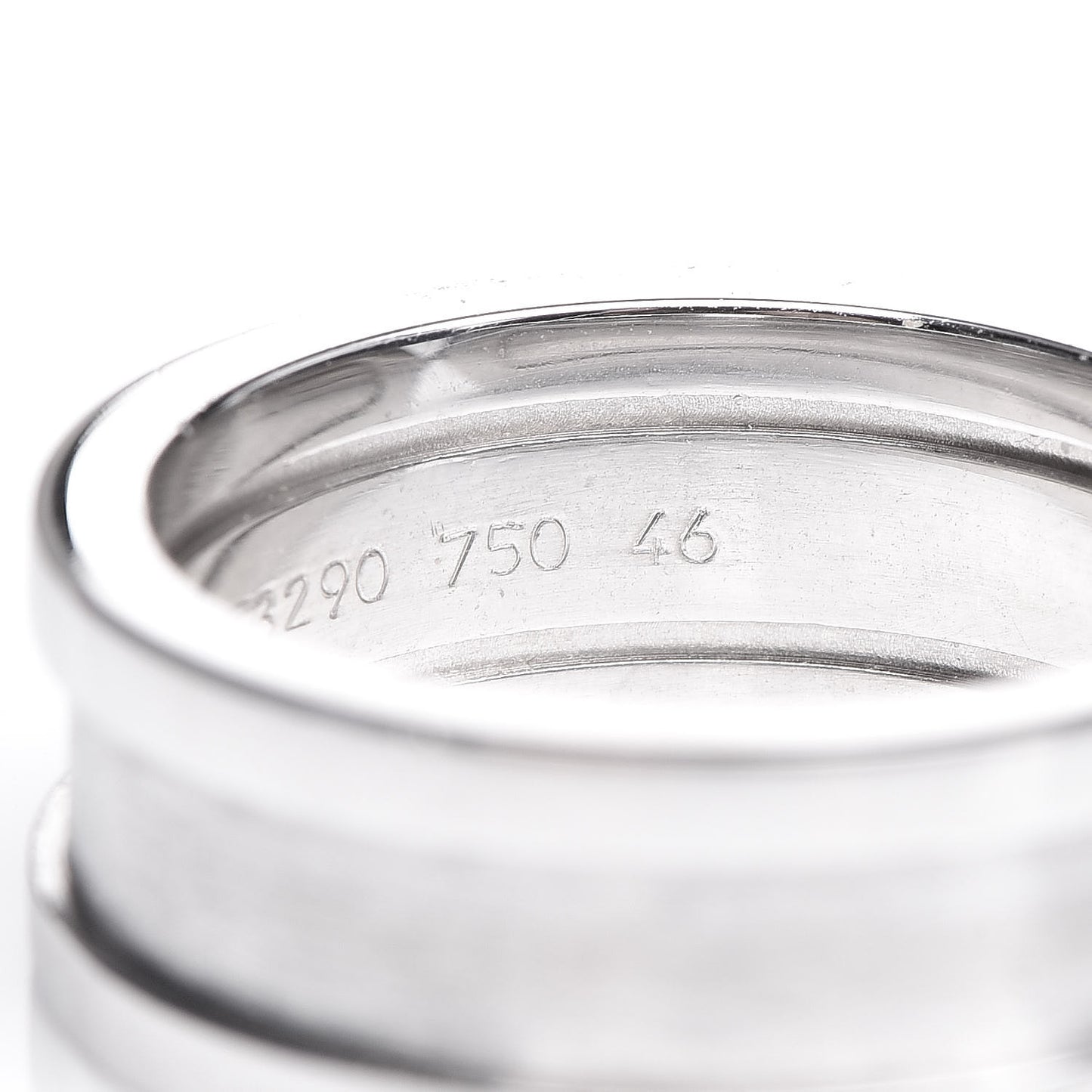 18K White Gold Diamond 6.5mm Logo De Ring 46 3.75