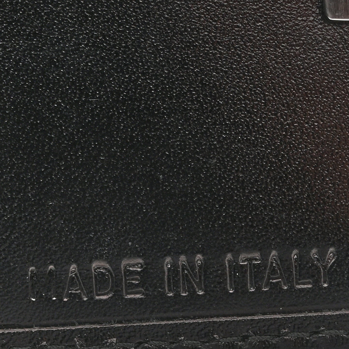 Vitello 6 Key Holder Black