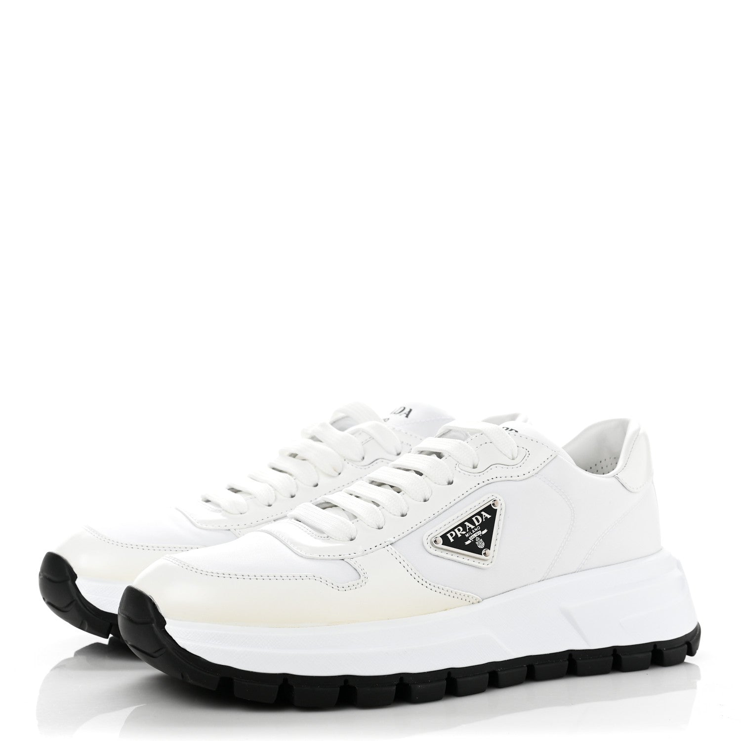 Prada Re-Nylon Spazzolato Metal Triangle Logo Womens Prax 01 45mm Sneakers 39 White Black 3 of 10
