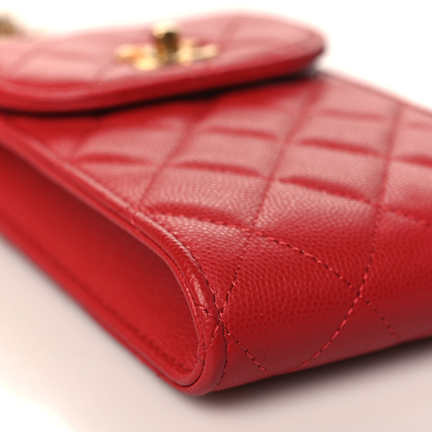 Caviar Quilted Chain Handle Round Phone Holder Red
