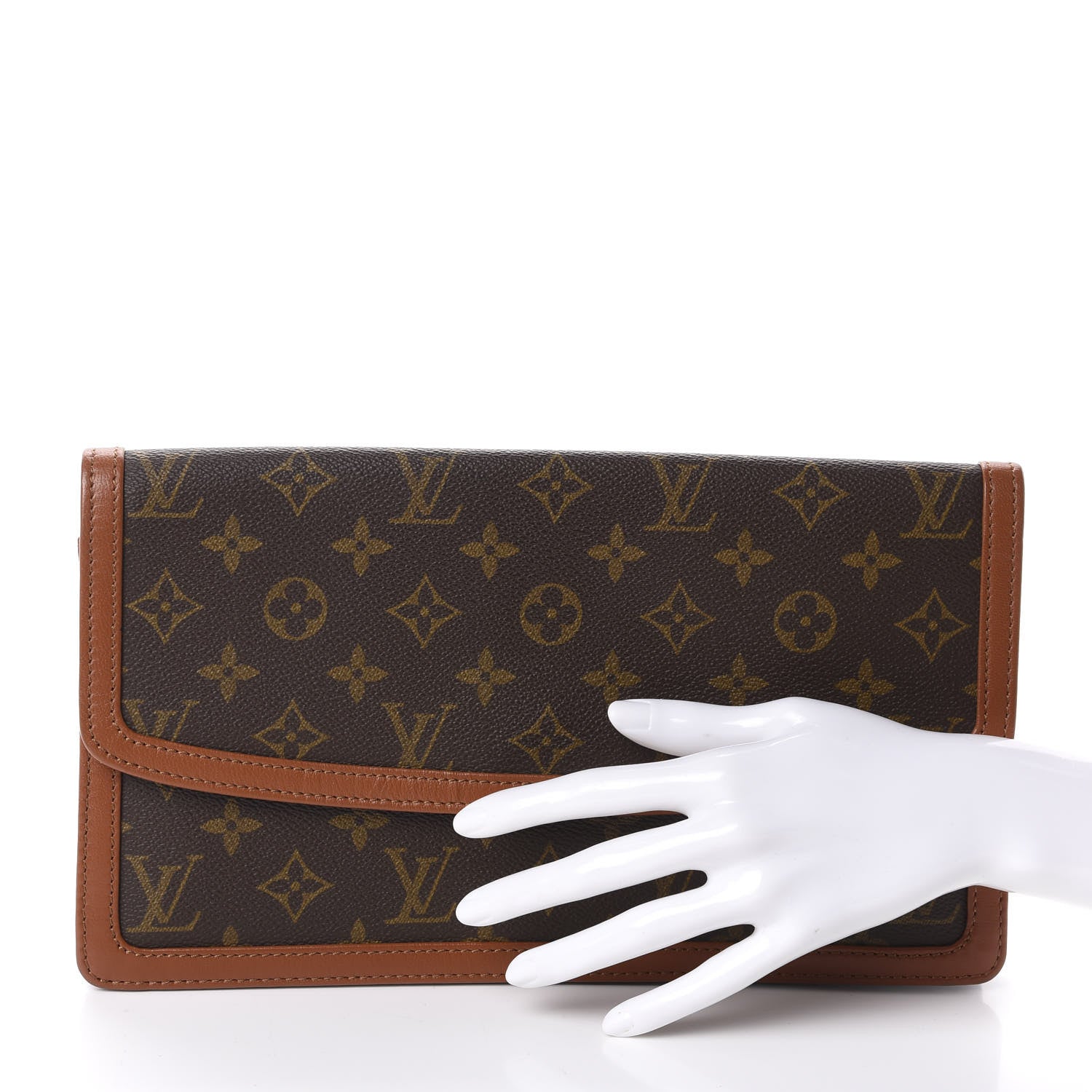 Louis Vuitton Monogram Pochette Dame 29 2 of 9