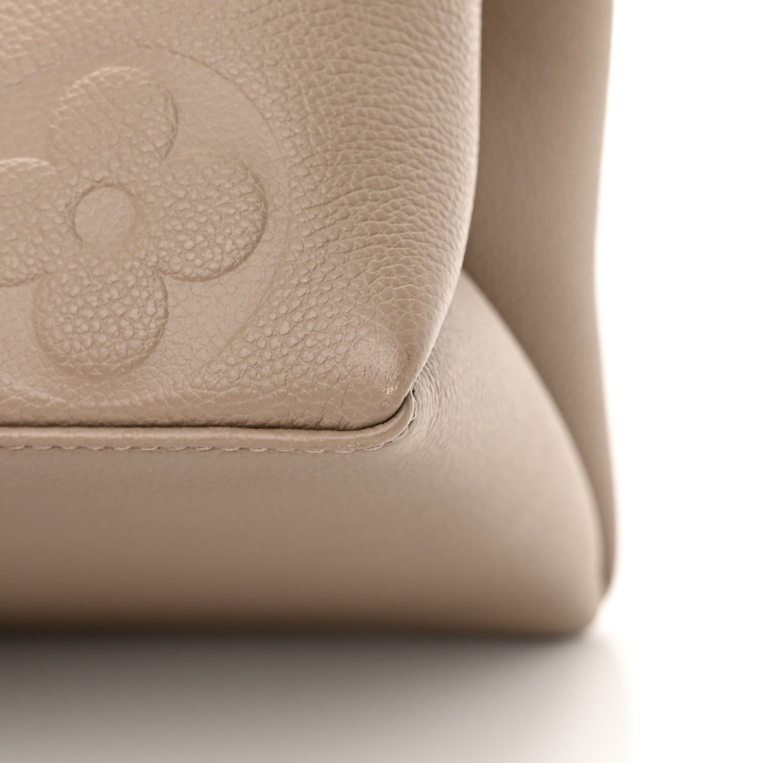 Louis Vuitton Empreinte Monogram Giant Grand Palais Tourterelle 14 of 15