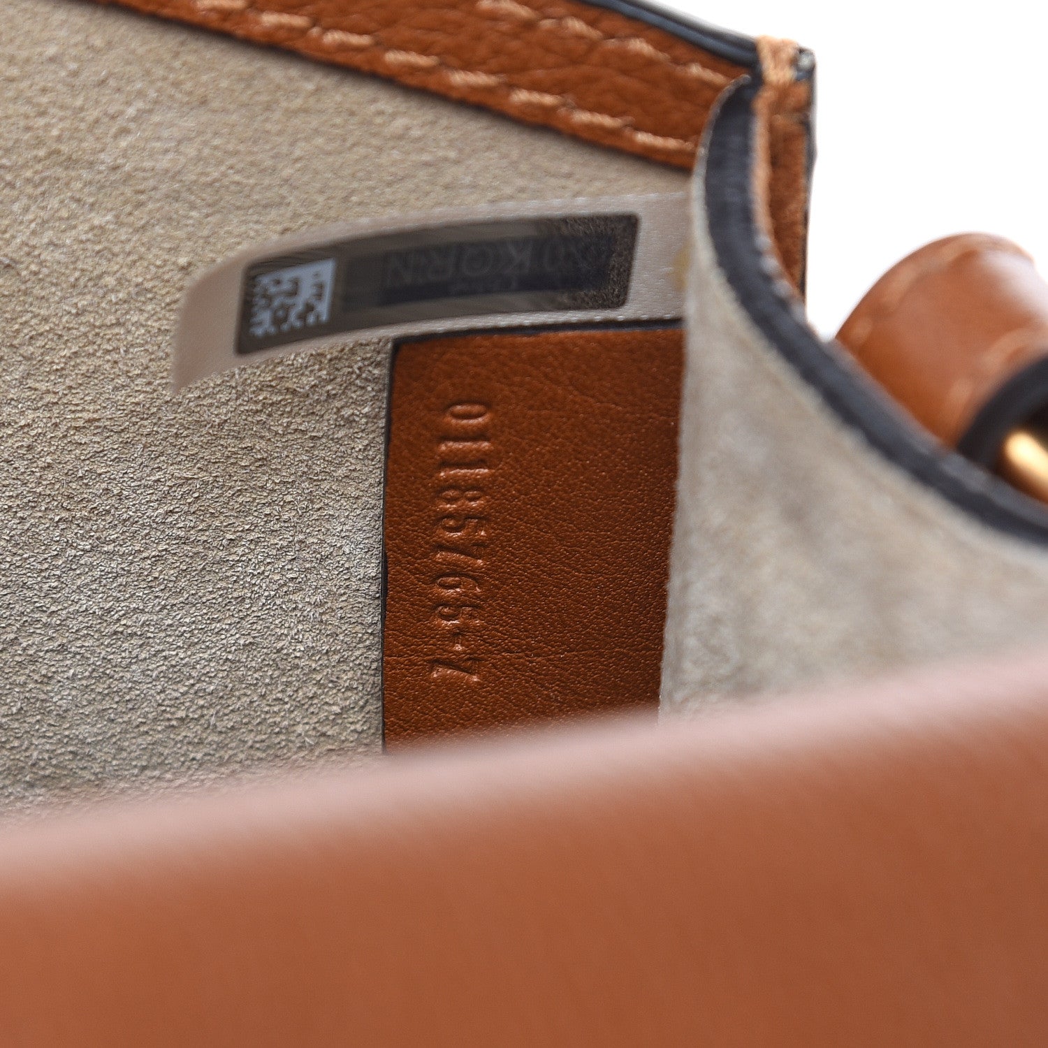 Chloe Calfskin Suede Medium Nile Bracelet Bag Caramel 8 of 13