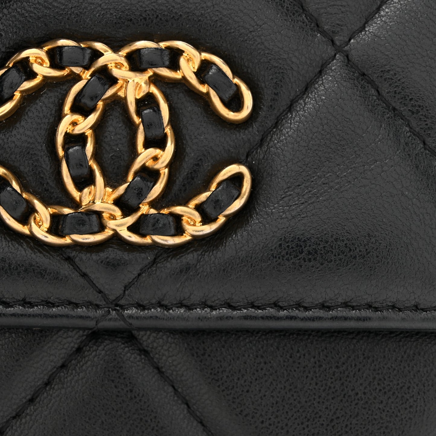 Lambskin Quilted Chanel 19 Flap Coin Purse With Chain Black