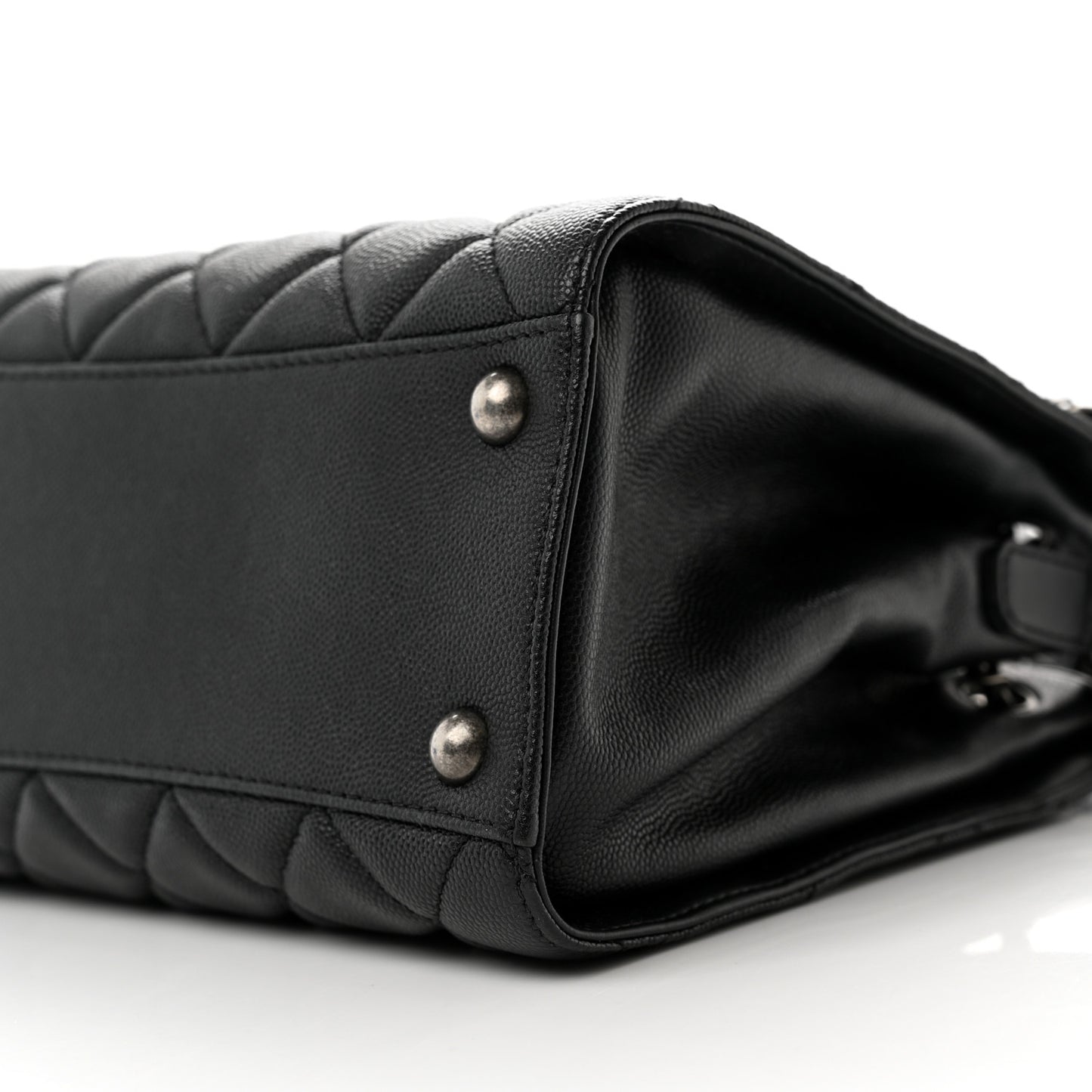 Caviar Quilted Small CC Bucket Bag Black