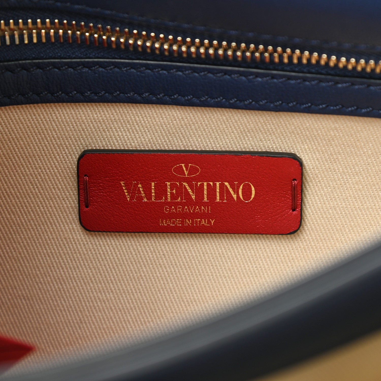 Valentino Garavani Nappa Canvas Chevron Striped Rockstud Wristlet Clutch Blue Red White 6 of 6