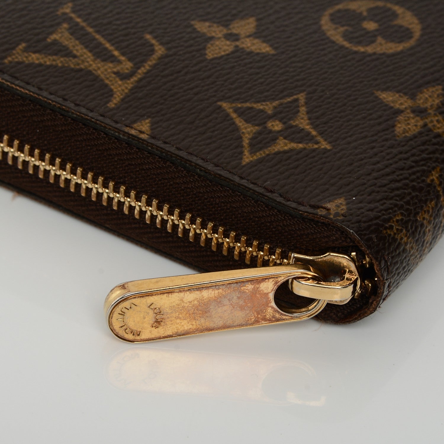 Louis Vuitton Monogram Zippy Wallet 5 of 7