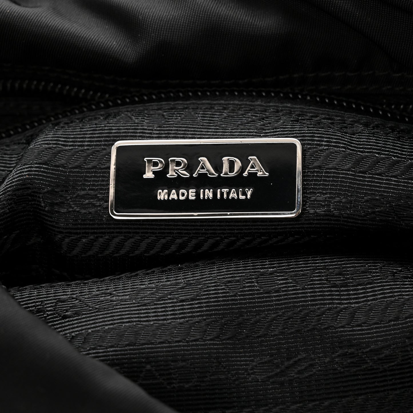 Nylon Vela Sport Messenger Bag Black