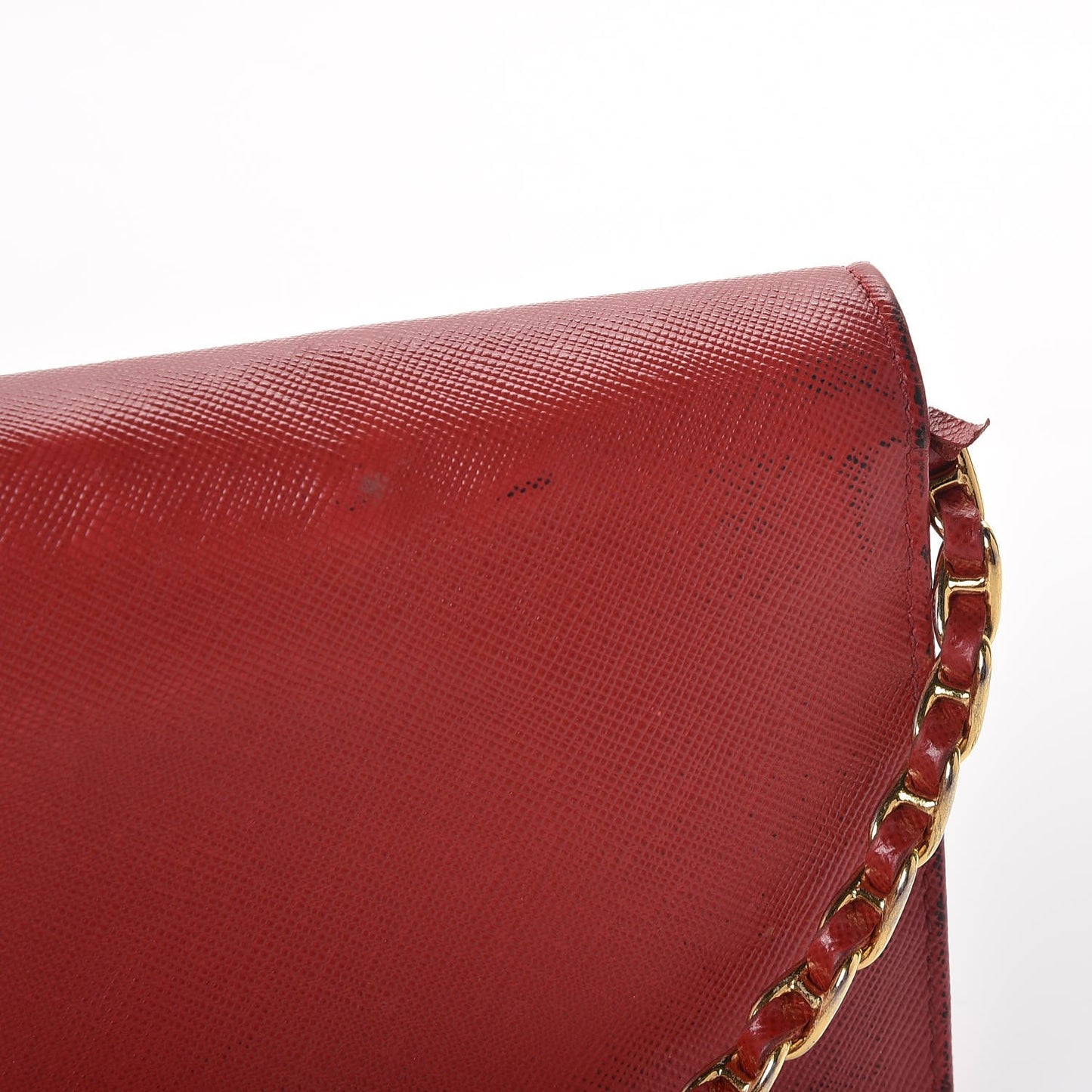 Saffiano Metal Oro Chain Wallet Fuoco