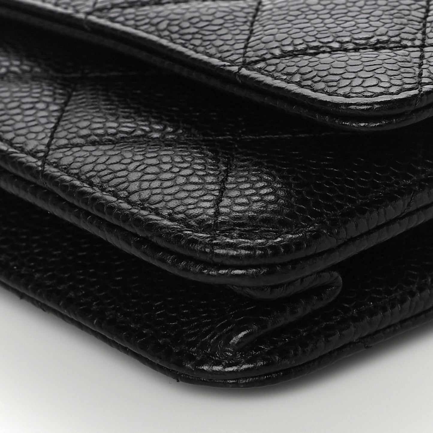 Caviar Quilted Wallet On Chain WOC Black