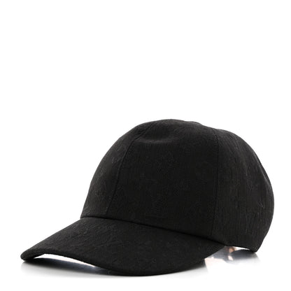 Louis Vuitton Monogram Essential Cap M Black 1 of 11
