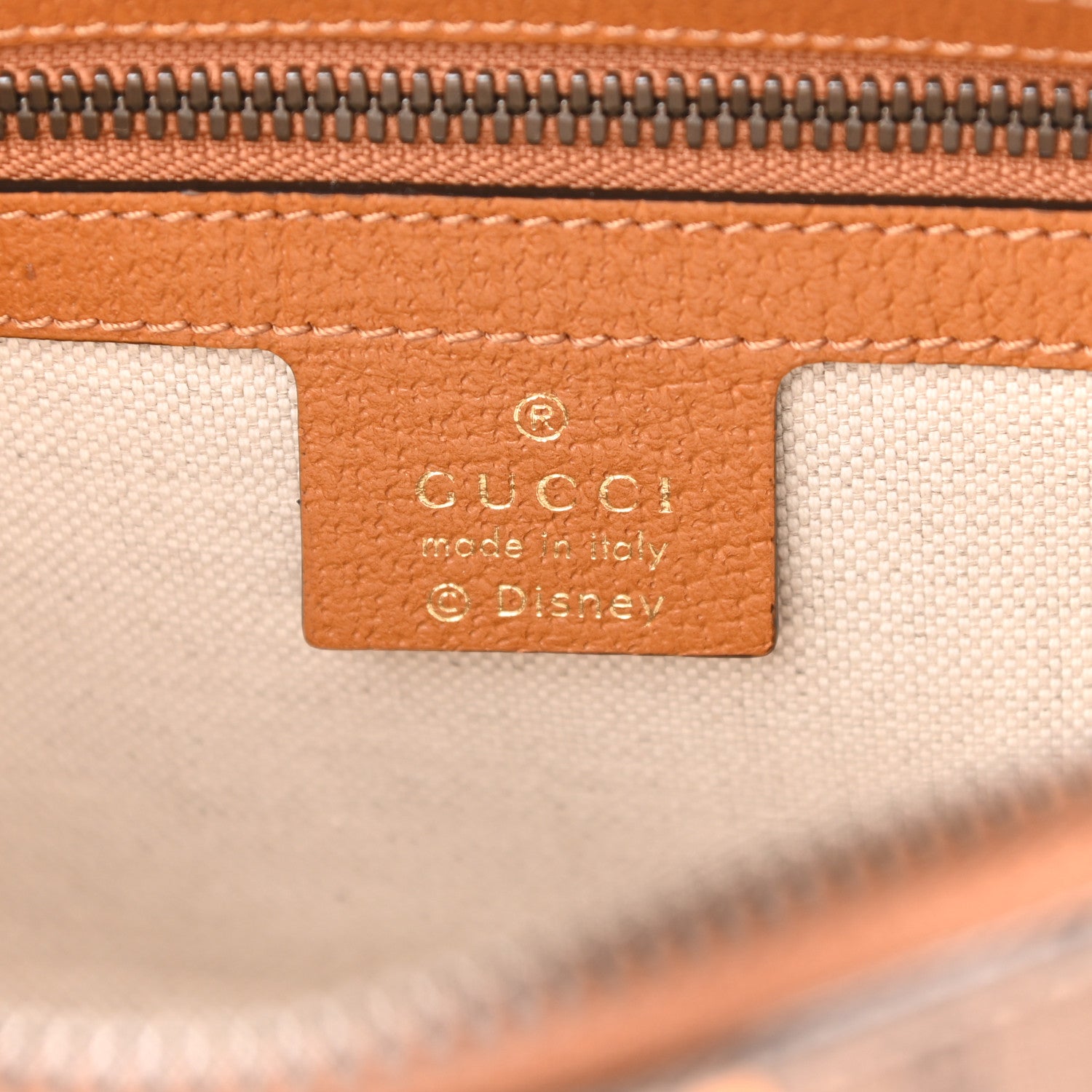 Gucci X DISNEY Mini Vintage GG Supreme Monogram Mickey Mouse Small Belt Bag 120 48 Beige Vintage Sun Oil 6 of 11