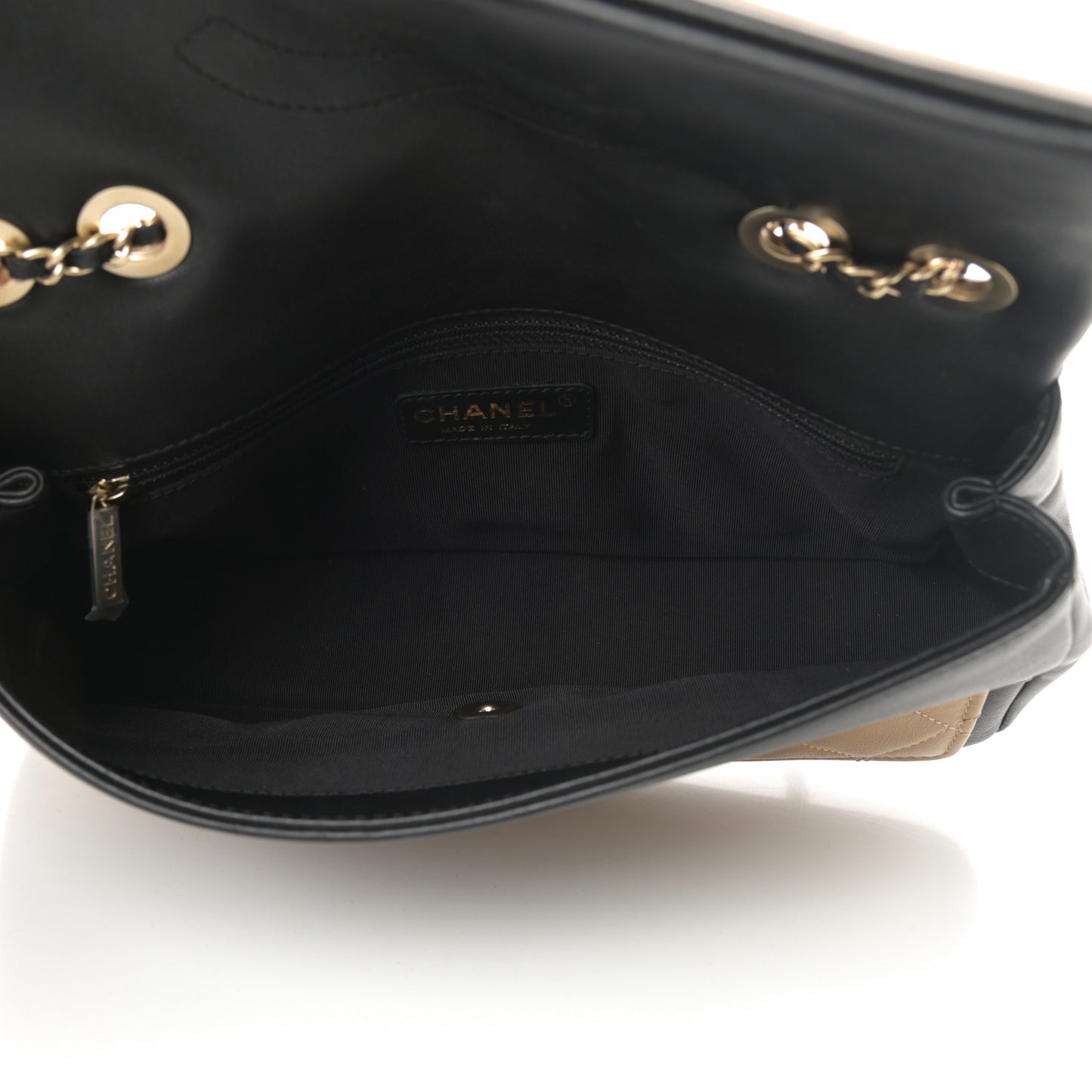 Calfskin Quilted Medium Graphic Flap Beige Black