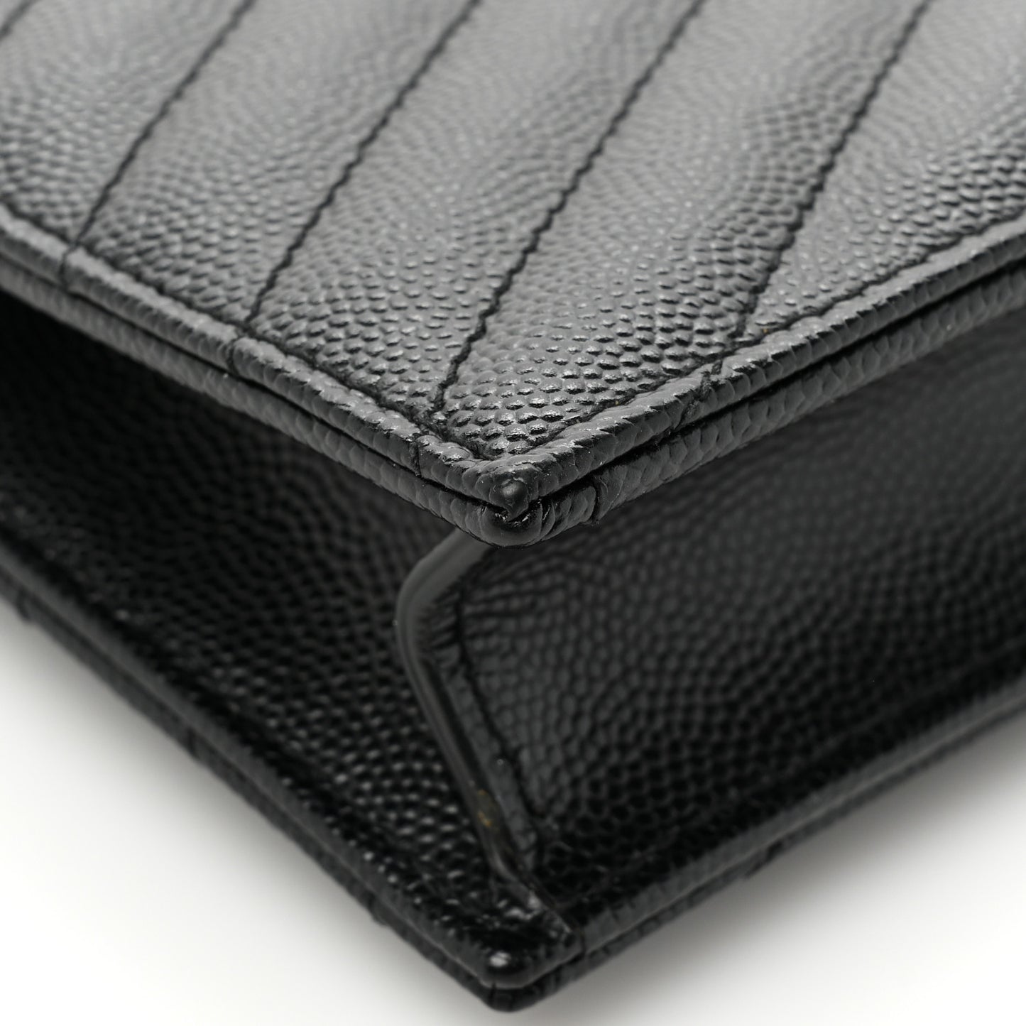 Grain De Poudre Matelasse Chevron Monogram Monochrome Envelope Chain Wallet Black