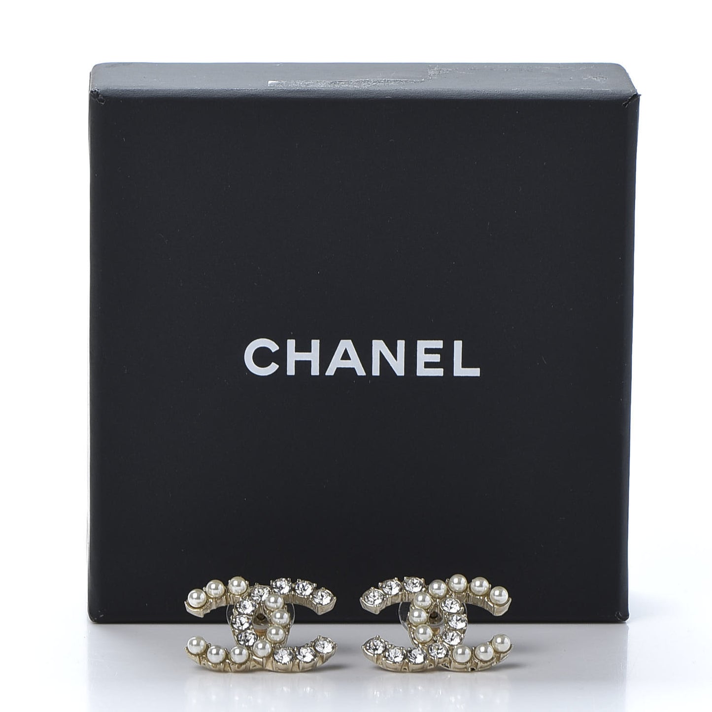Crystal Pearl CC Dazzling Domino Earrings Gold