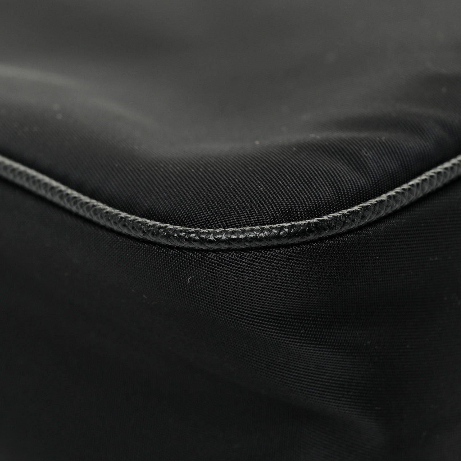 Prada Nylon Re-Edition 2005 Shoulder Bag Black 12 of 21