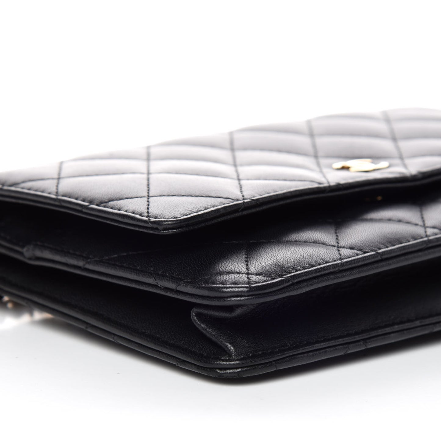 Lambskin Quilted Wallet On Chain WOC Black