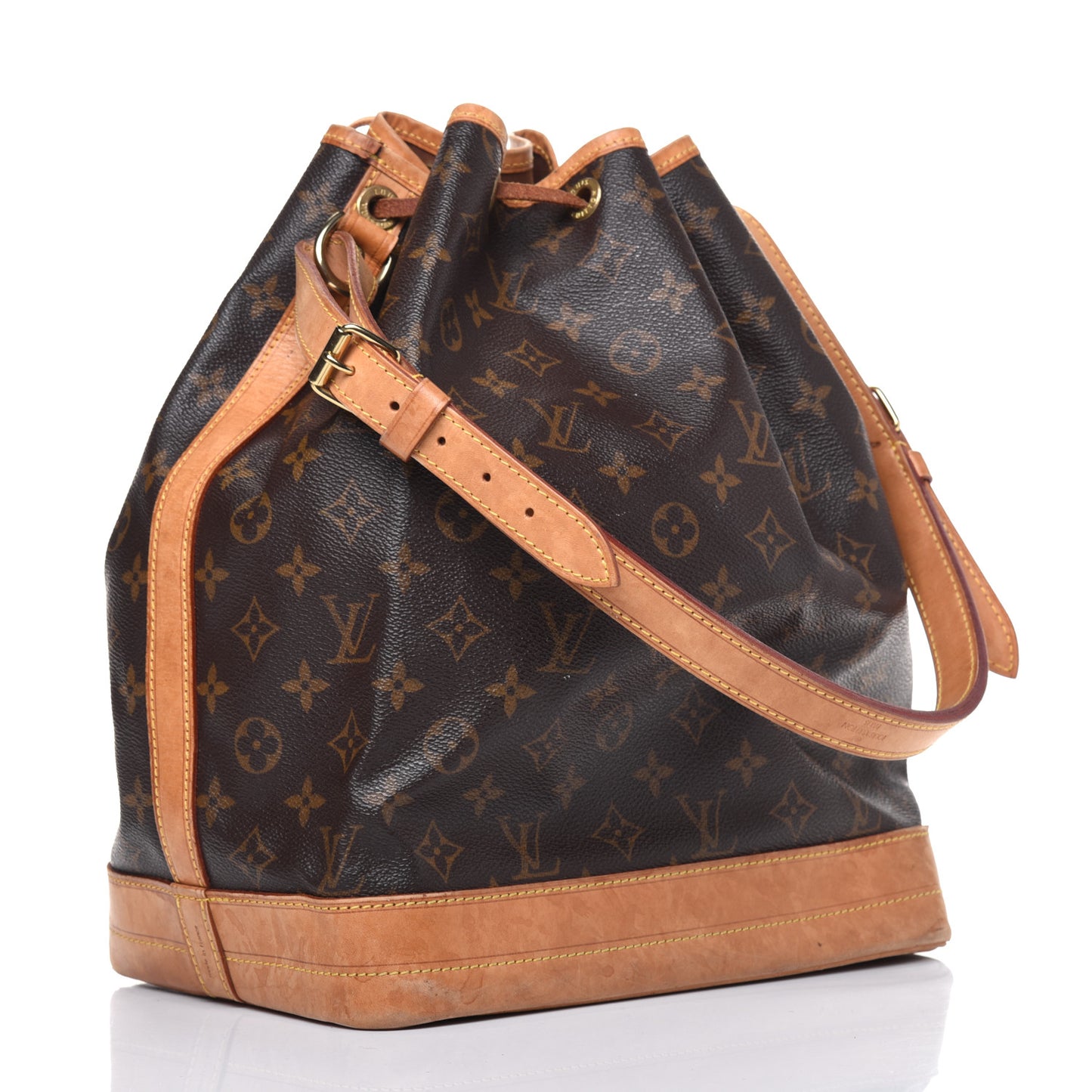 Monogram Noe