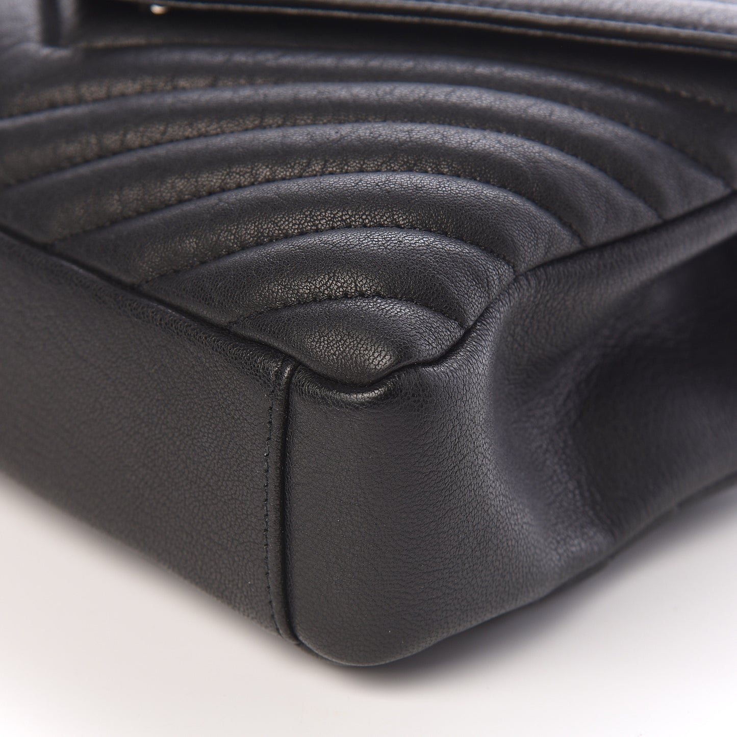 Sheepskin Matelasse Chevron Monogram Medium College Bag Black