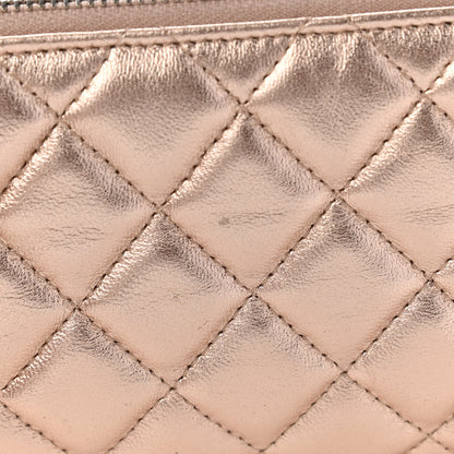 Chanel Metallic Lambskin Quilted Cosmetic Pouch Light Gold 13 of 19
