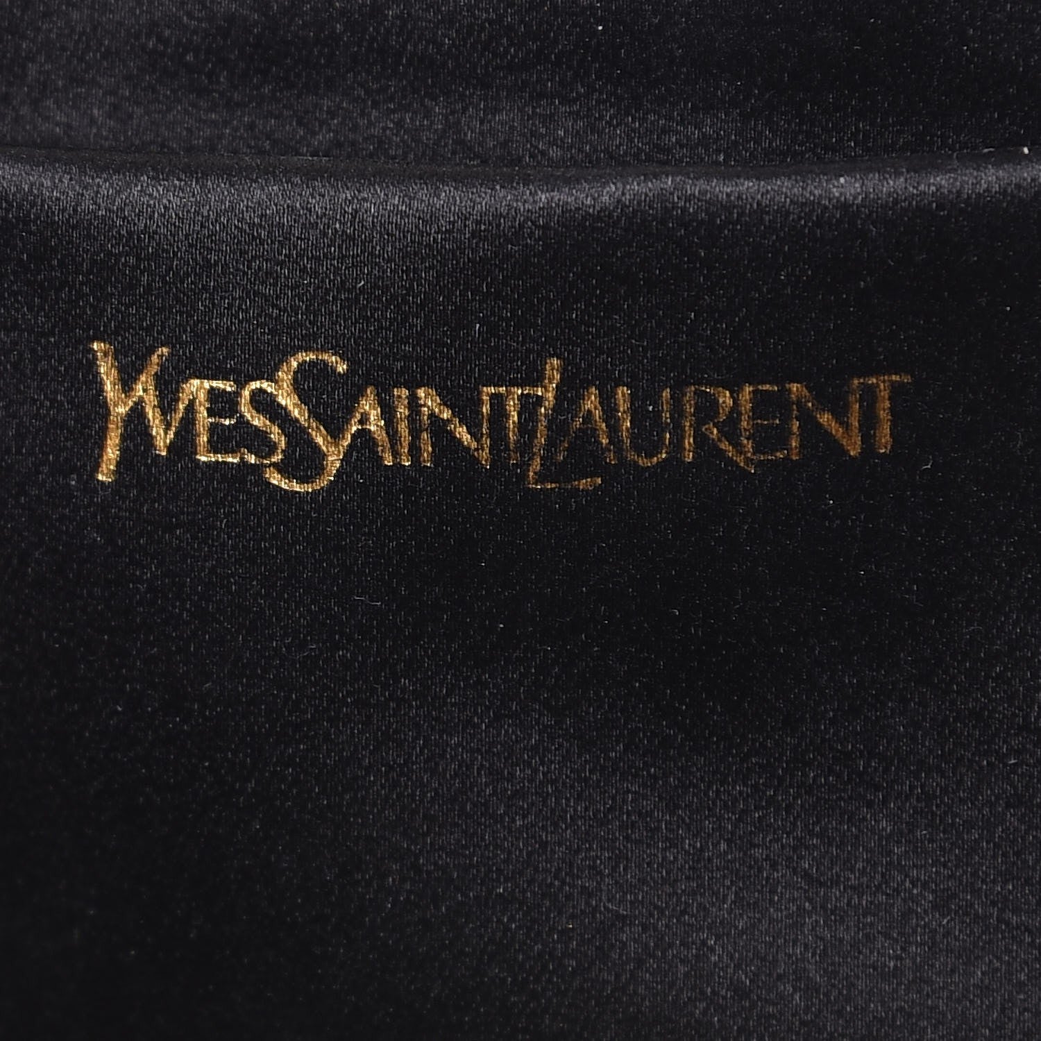 Saint Laurent Patent Calfskin Ombre Monogram Large Belle De Jour Clutch Ivory Black 6 of 10
