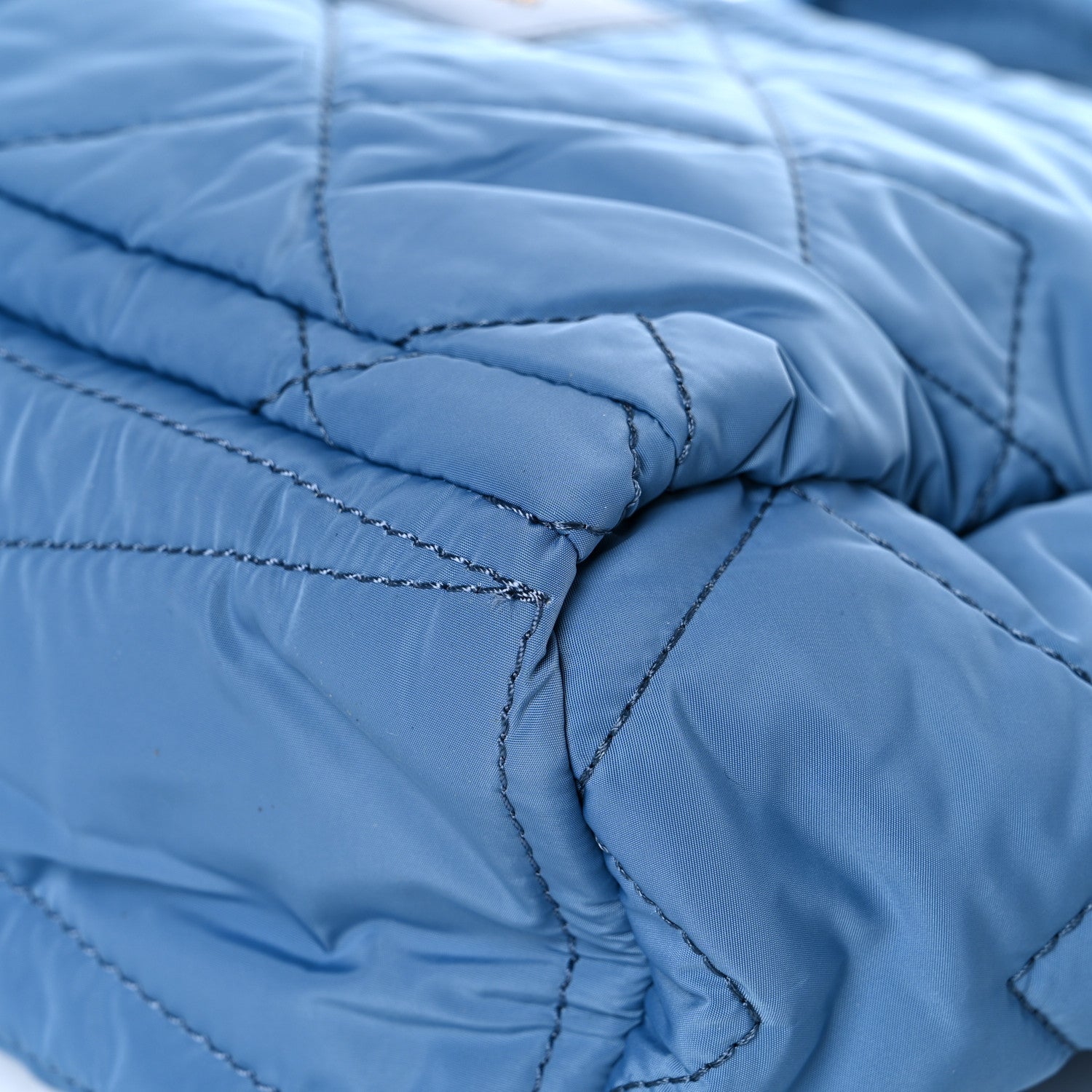 Marc Jacobs Nylon Quilted Small Weekender Bag Blue Heaven 9 of 12