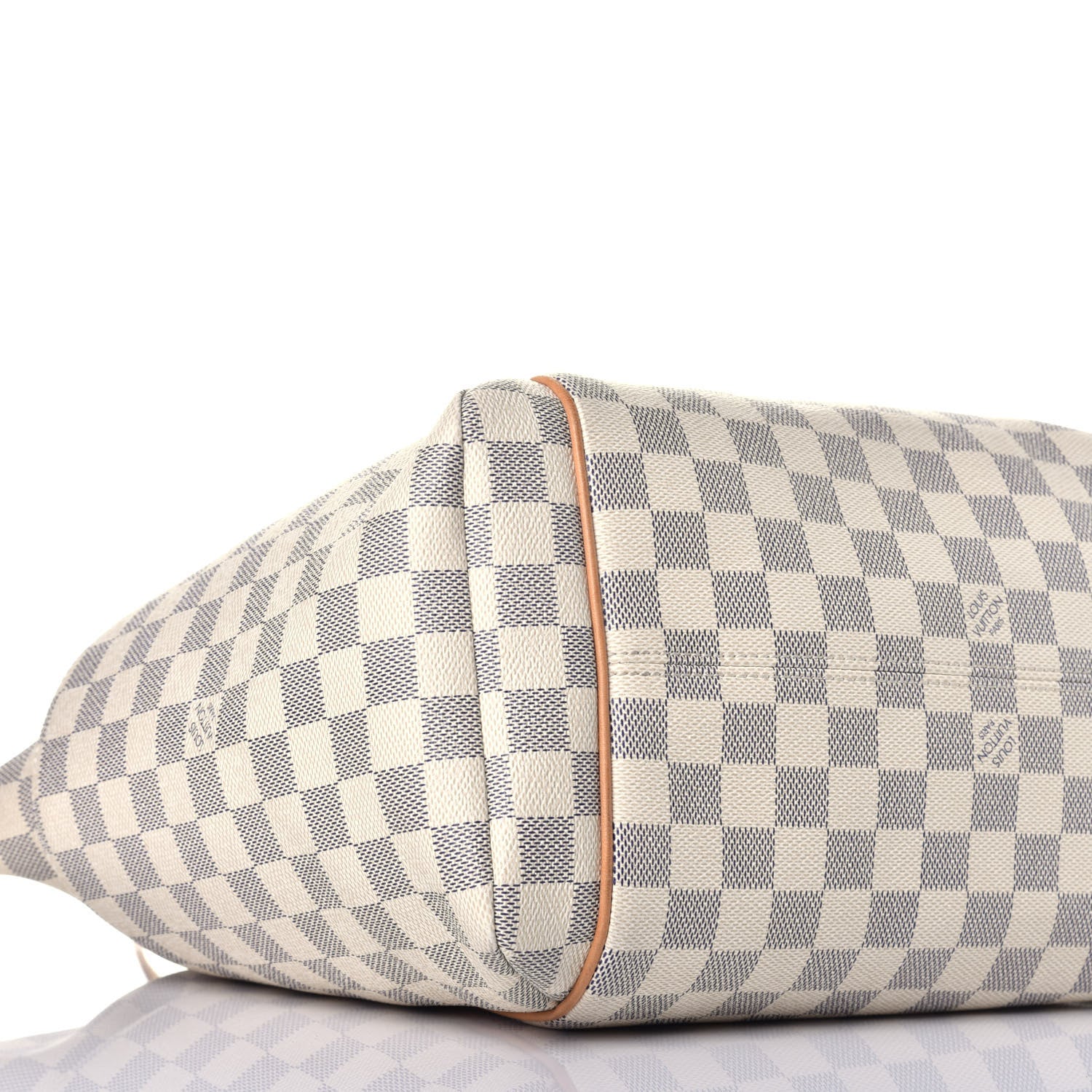 Louis Vuitton Damier Azur Totally MM 7 of 8