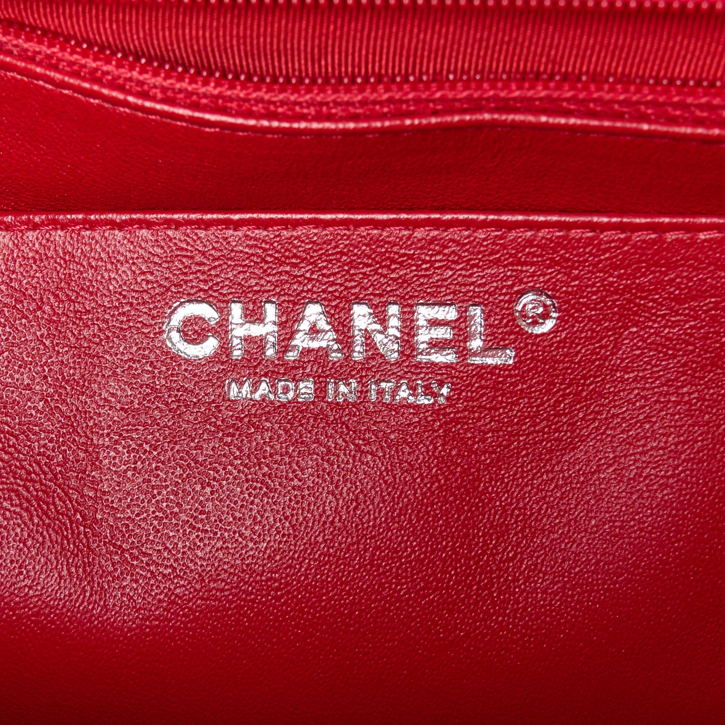 Caviar Quilted Jumbo Single Flap Red