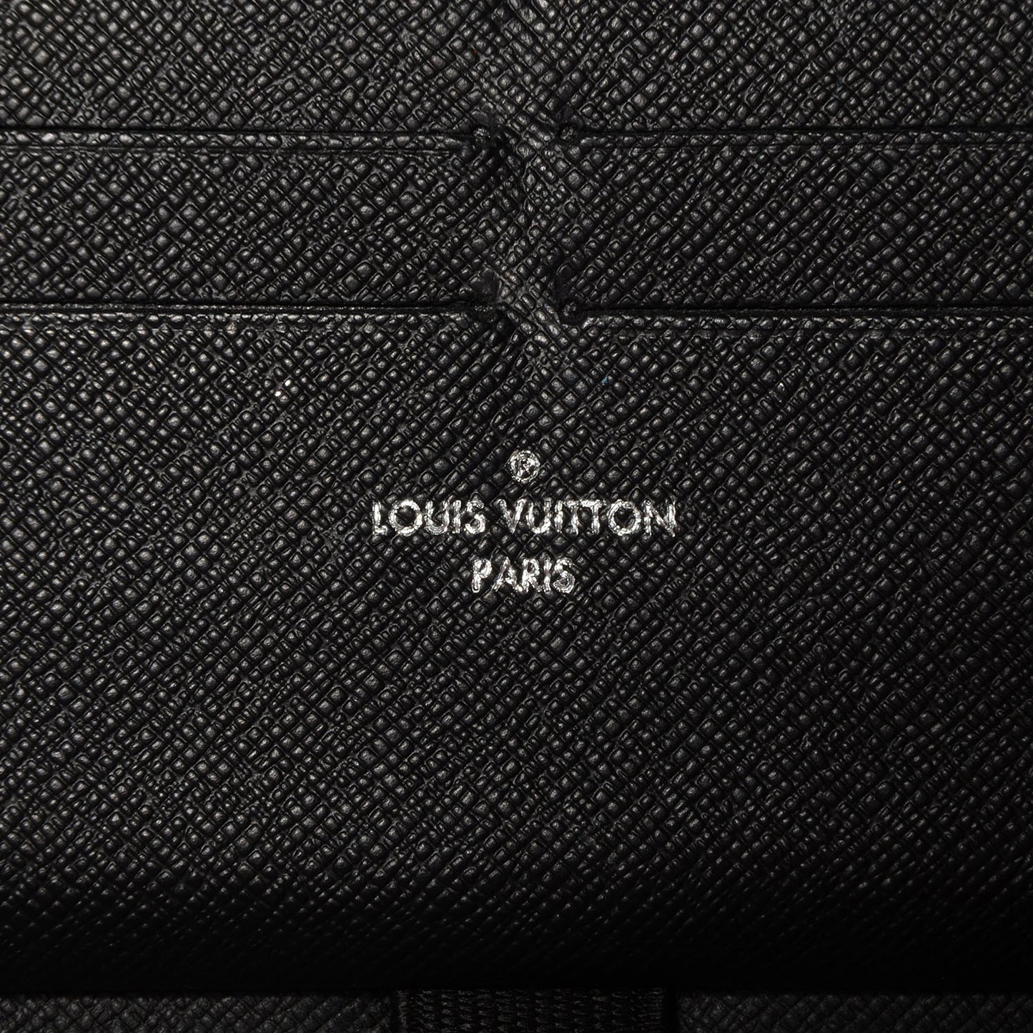 Damier Graphite Zippy Organizer Wallet