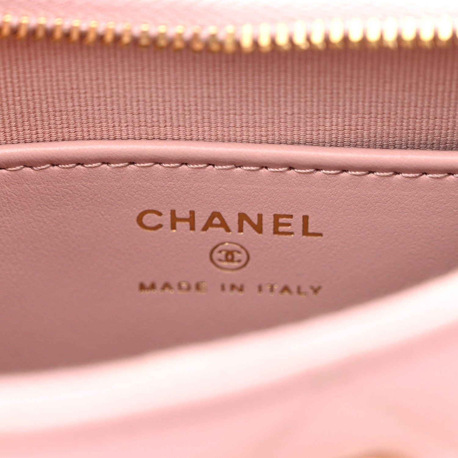 Chanel Shiny Crumpled Calfskin Quilted Enamel Heart Hobo Light Pink 6 of 11