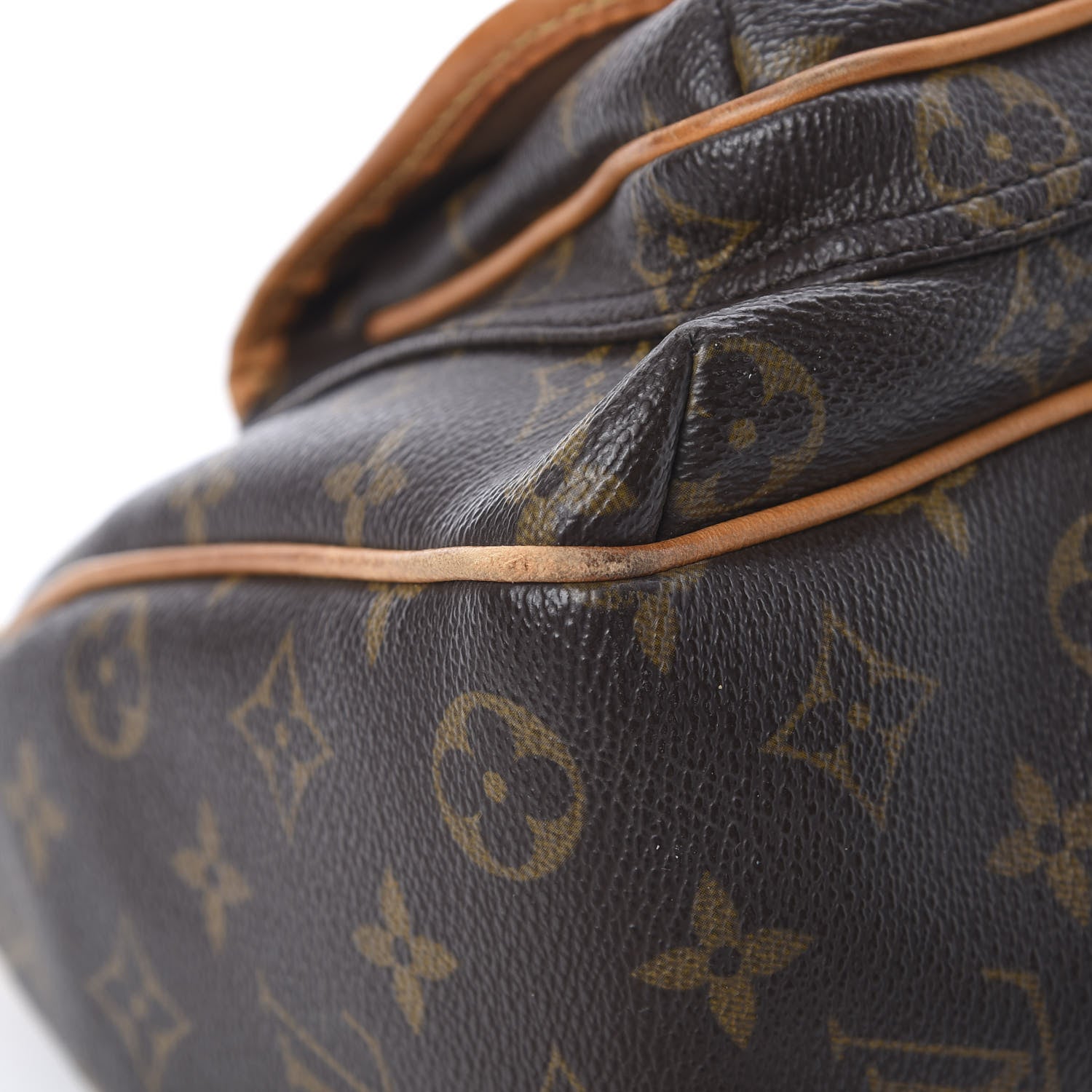 Louis Vuitton Monogram Tikal GM 9 of 17