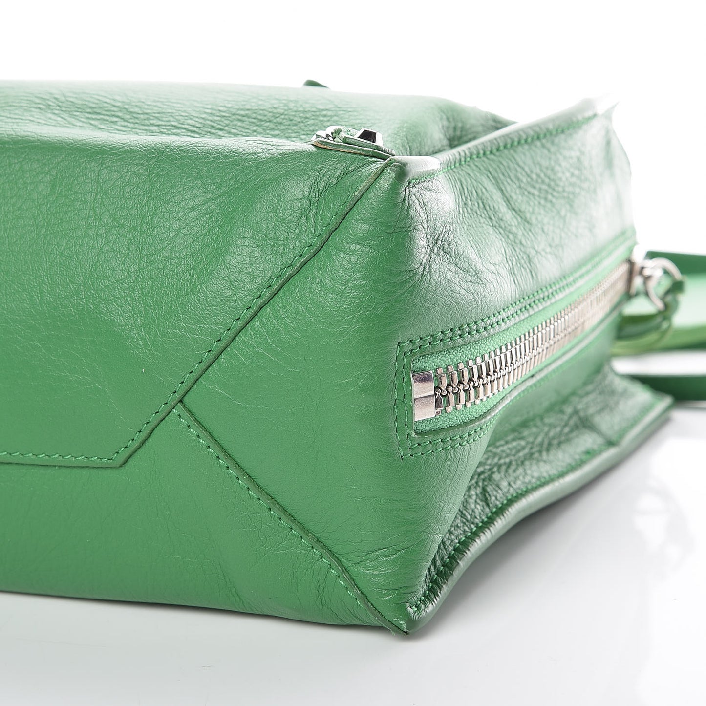 Veau Papier A6 Zip Around Tote Vert Trefle