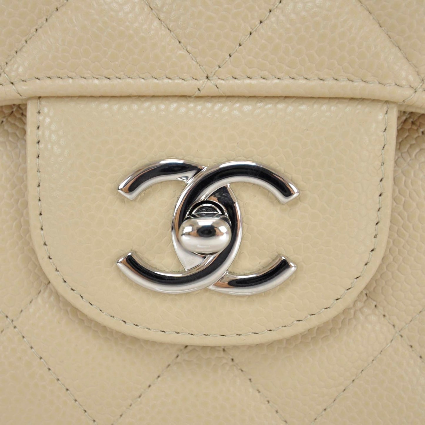 Caviar Jumbo Single Flap Beige Clair