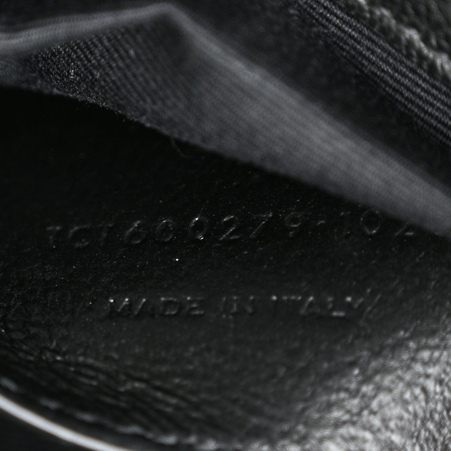 Saint Laurent Sheepskin Matelasse Chevron Monogram Medium College Bag Black 8 of 13
