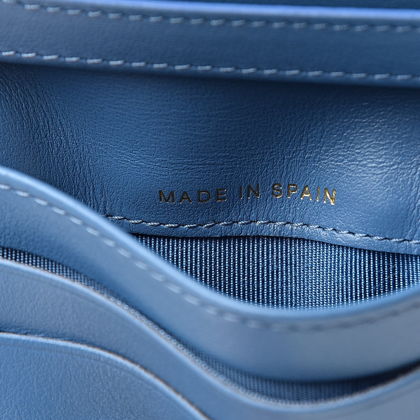Caviar Quilted Card Holder Wallet Blue