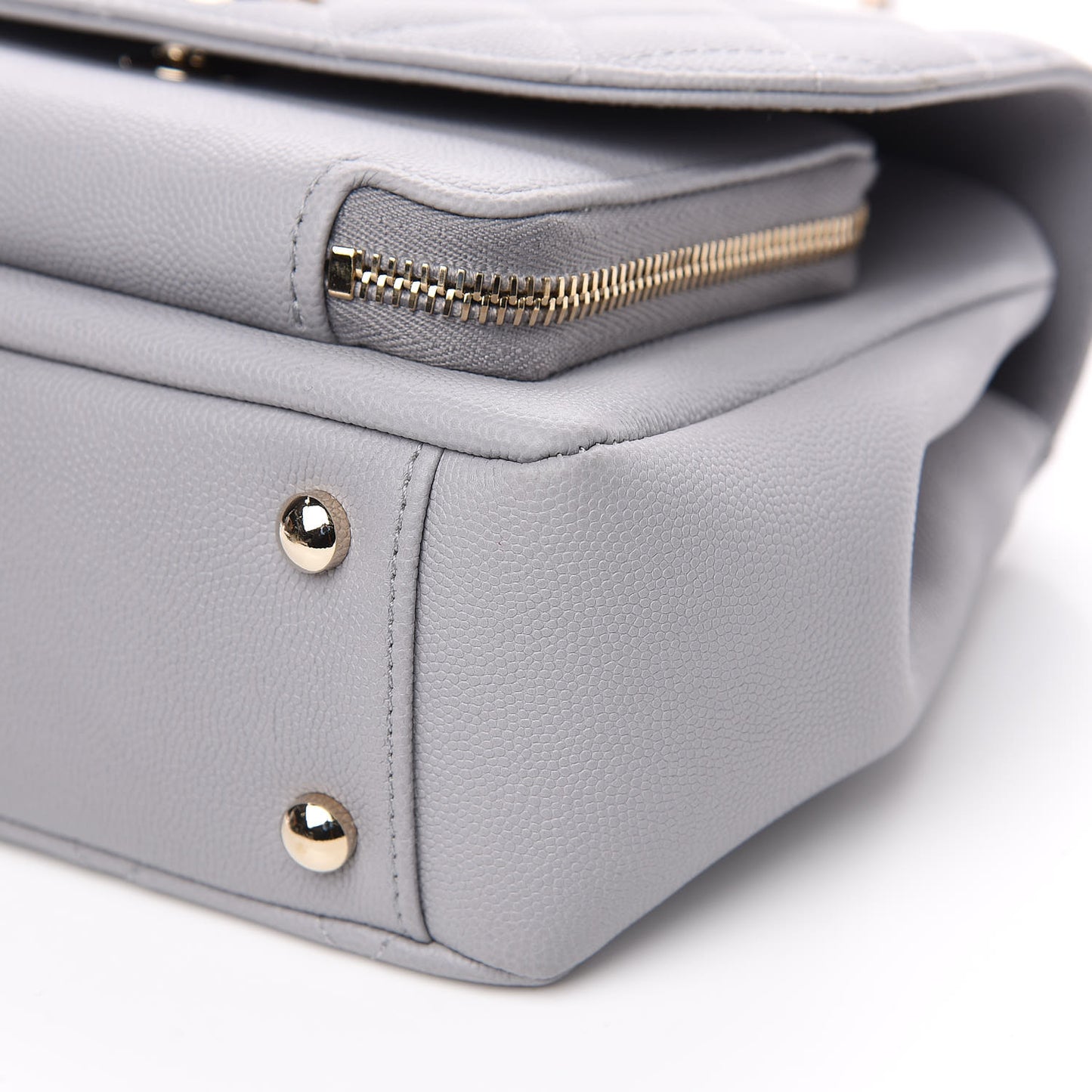 Caviar Quilted Medium Business Affinity Flap Grey