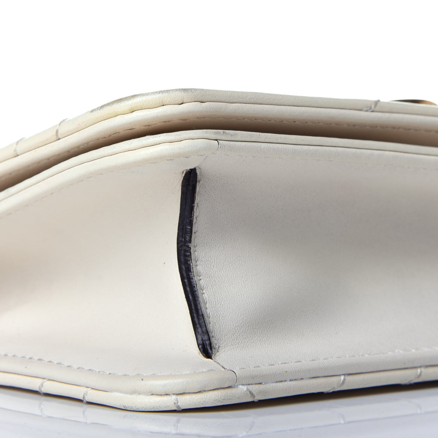Calfskin Matelasse GG Marmont Mini Bag White