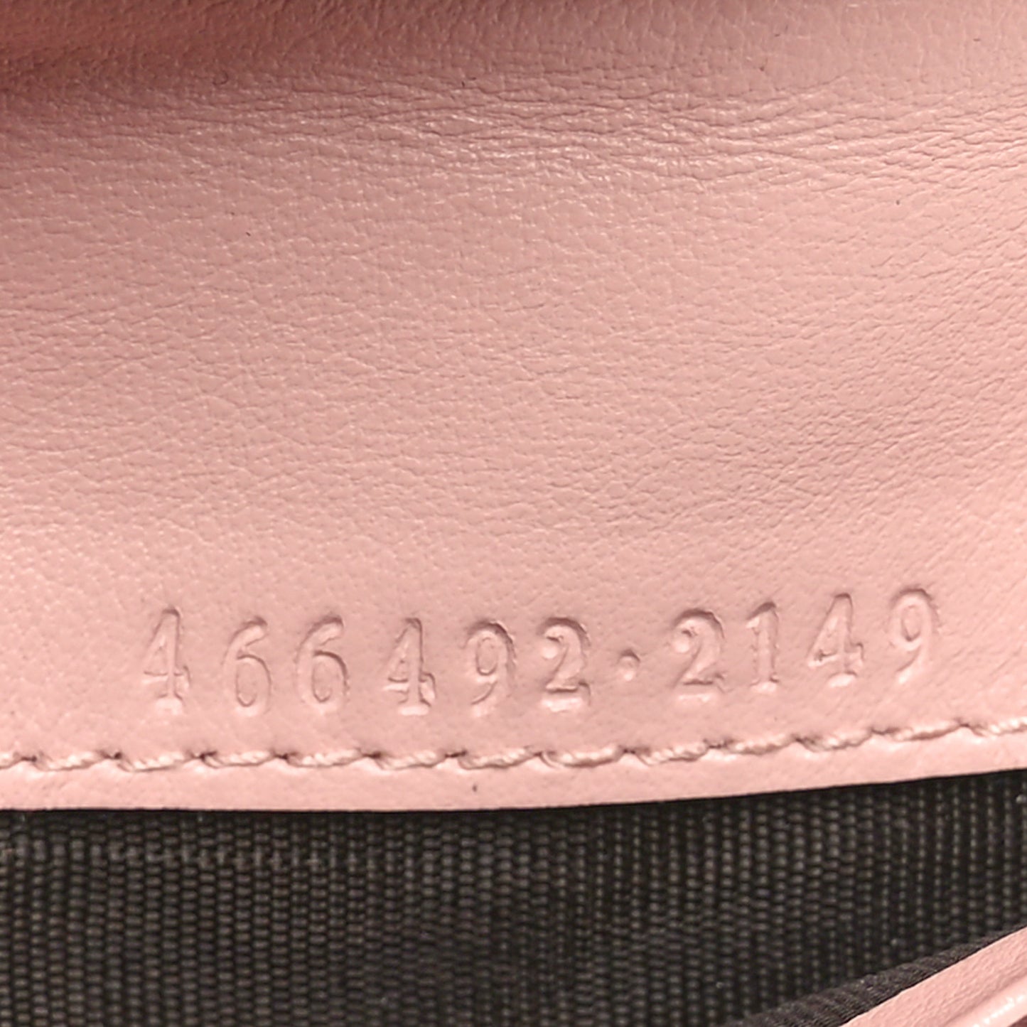 Calfskin Matelasse GG Marmont Card Case Wallet Perfect Pink