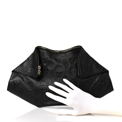 Alexander McQueen Calfskin Skull Embossed De Manta Clutch Black 3 of 7