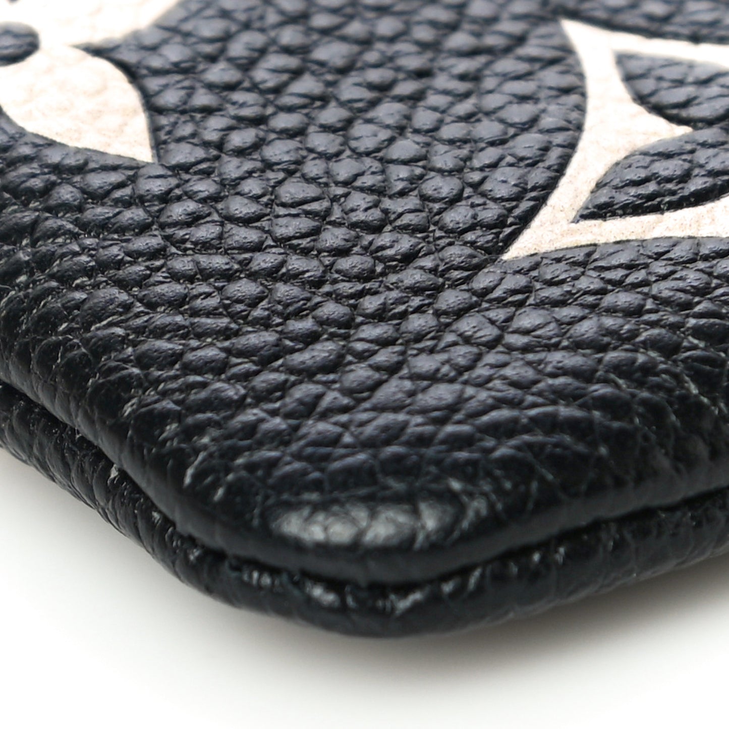 Empreinte Monogram Giant Key Pouch Black Beige