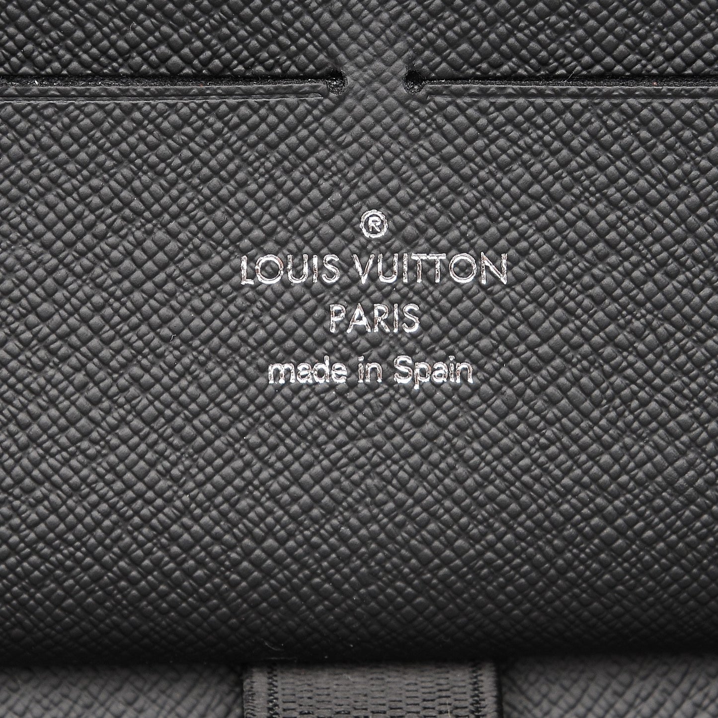 Damier Graphite Zippy Organizer Wallet