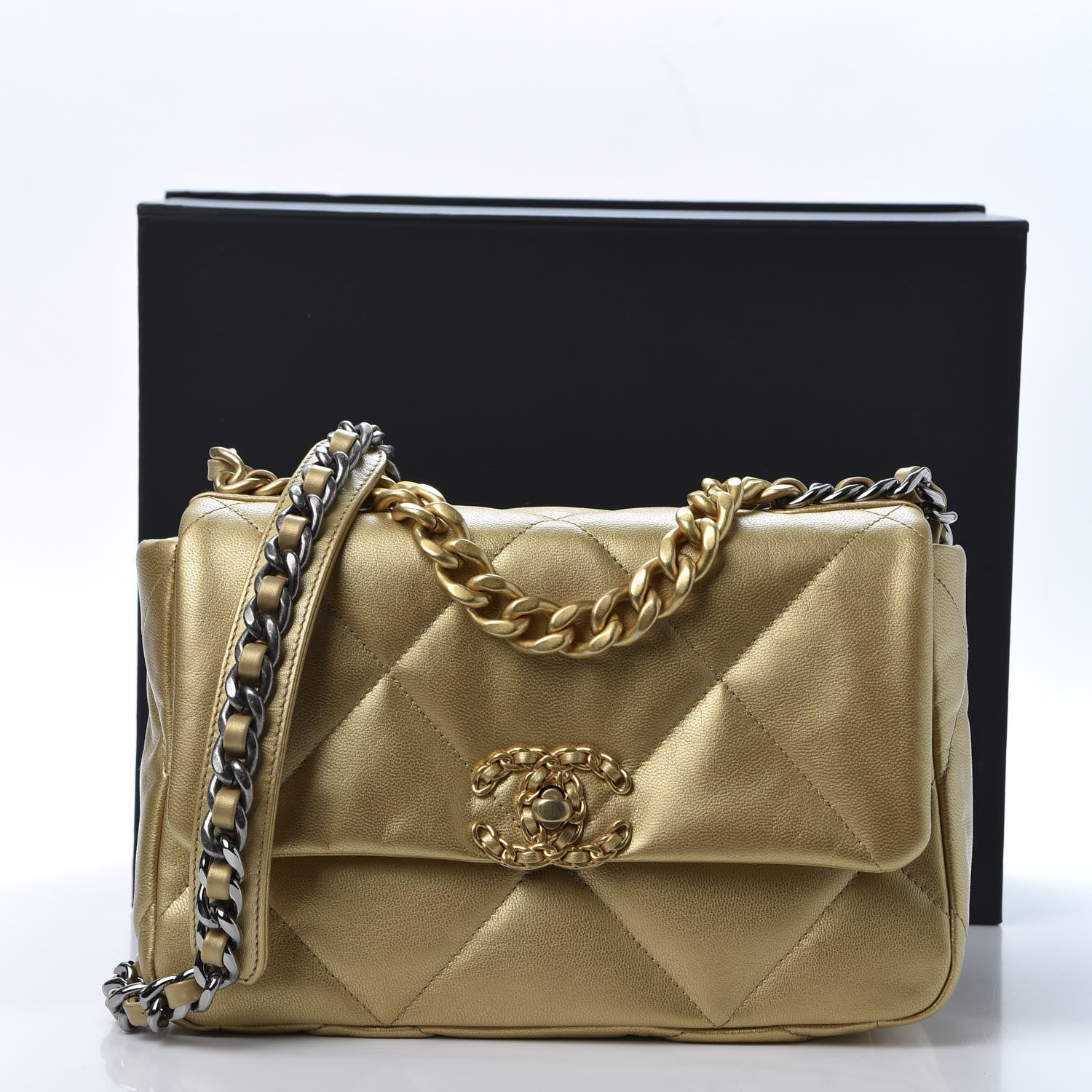Chanel Metallic Goatskin Quilted Medium 19 Flap Gold 10 of 10