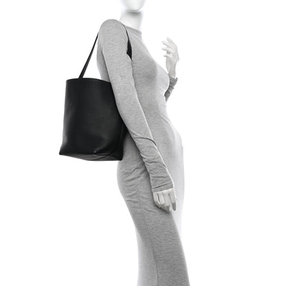 The Row Grained Calfskin Medium N/S Park Tote Black 2 of 10