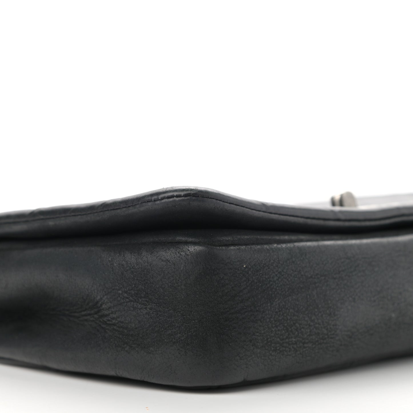 Calfskin Diamond Embossed New Chic Flap Black