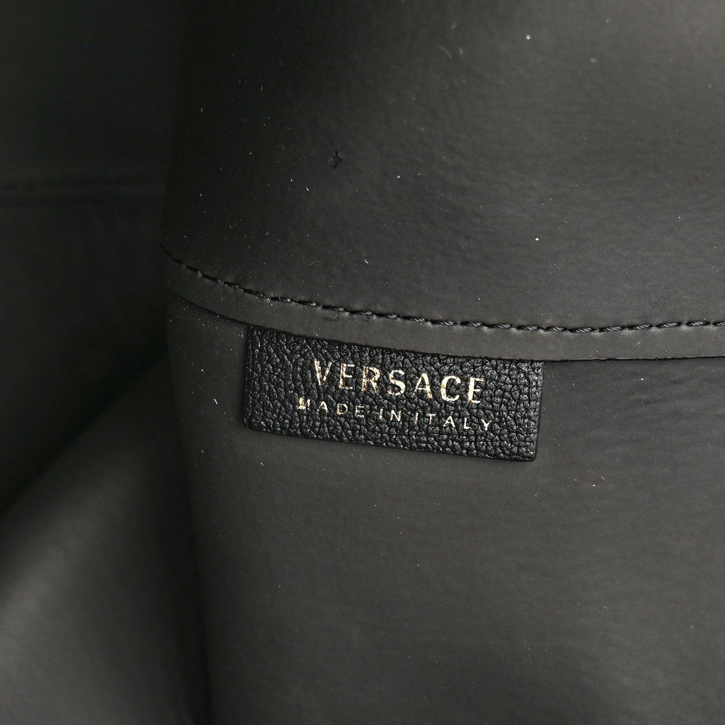 Calfskin Virtus Tote Black