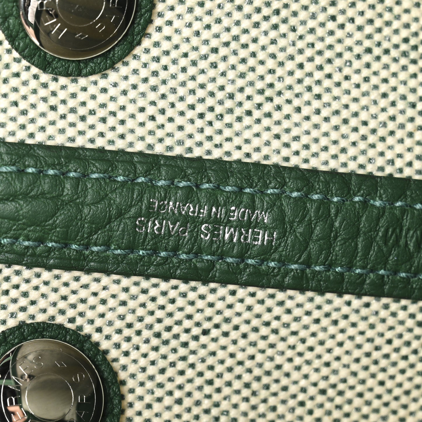 H Viking Negonda Neo Garden 23 Ecru Vert Moyen