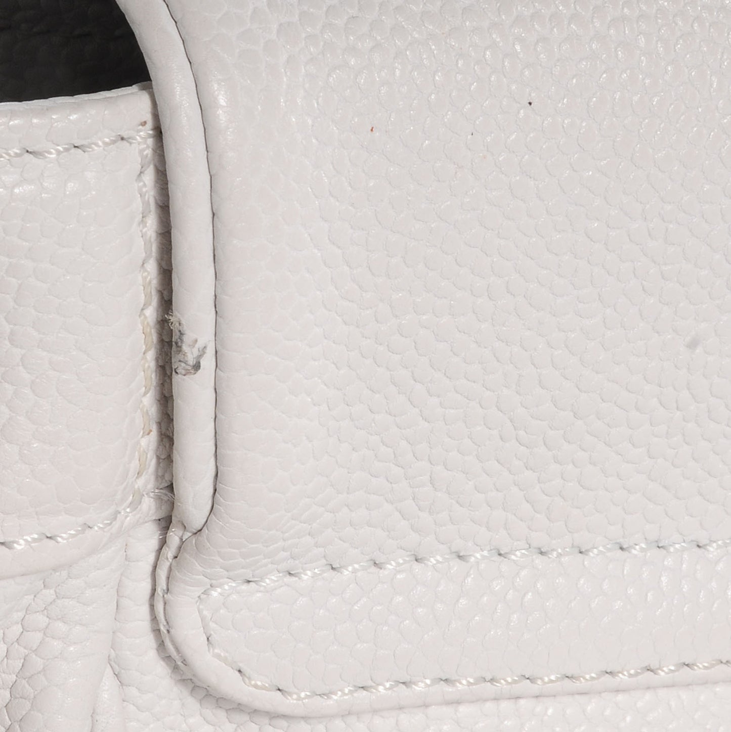 Caviar Outdoor Ligne Accordion Flap White