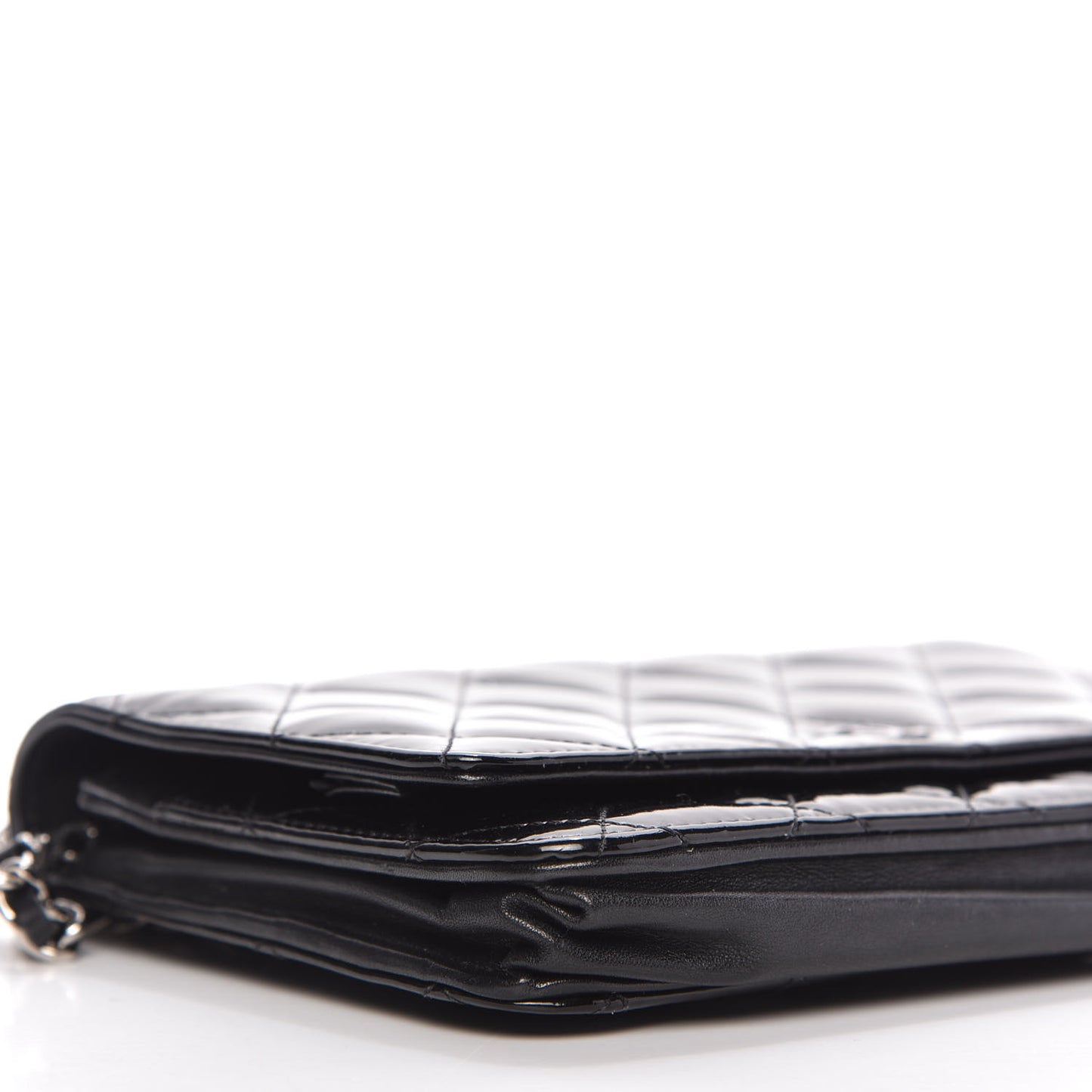 Patent Quilted Wallet On Chain WOC Black