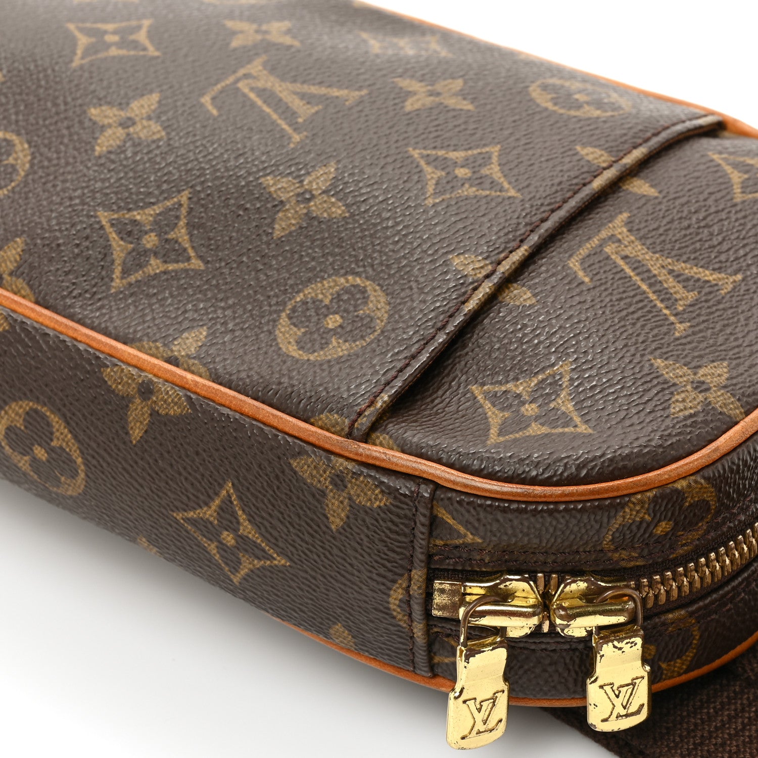 Louis Vuitton Monogram Pochette Gange 9 of 11